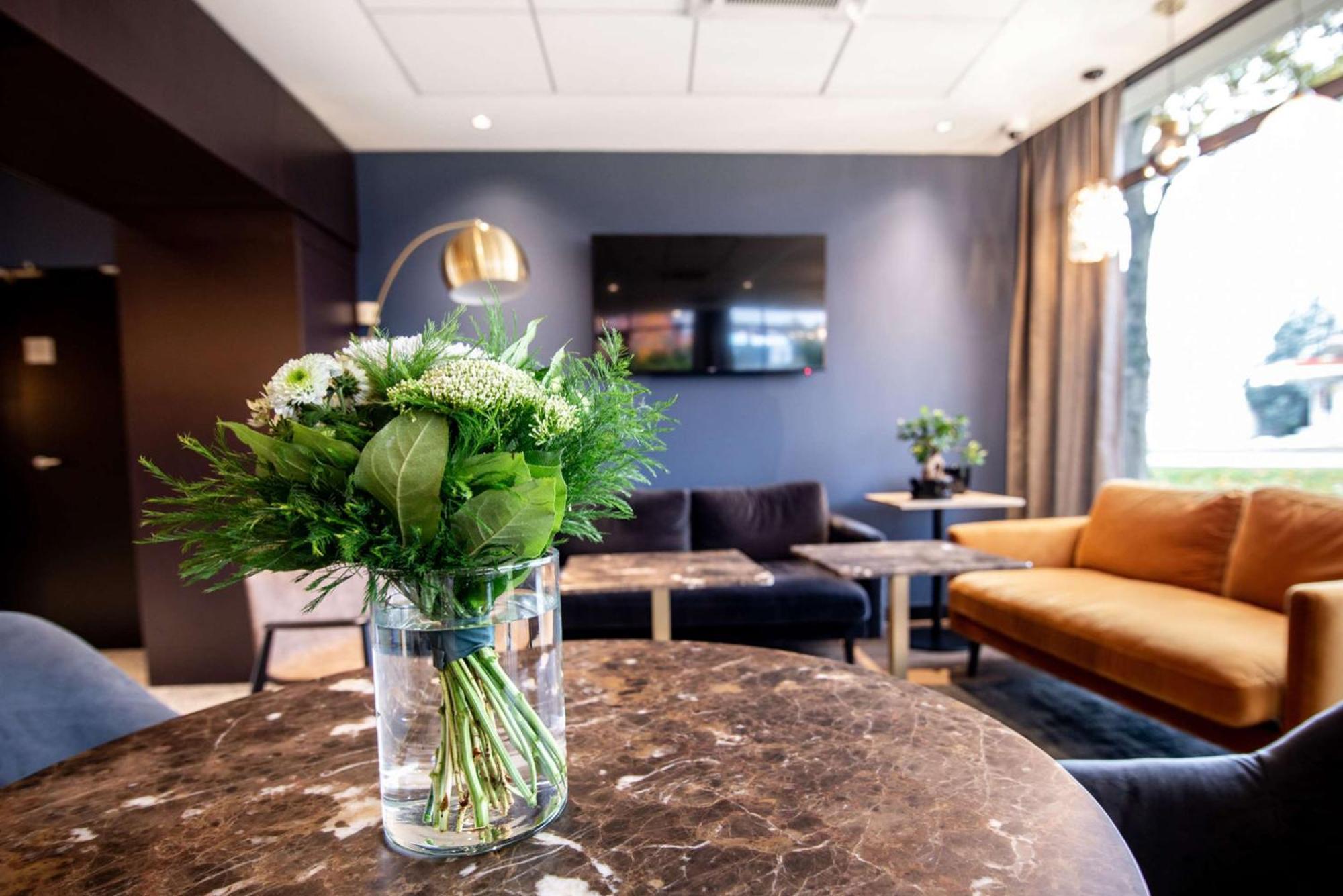 Brit Hotel Du Stade Rennes Ouest Екстер'єр фото
