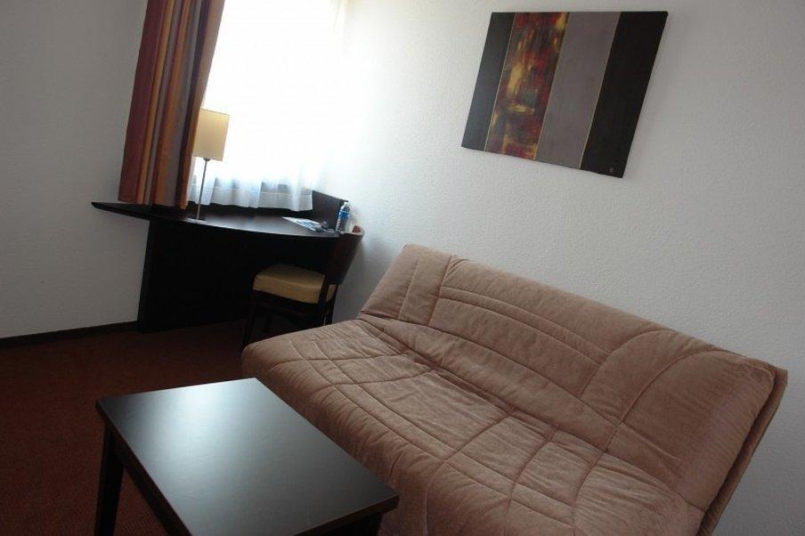 Brit Hotel Du Stade Rennes Ouest Екстер'єр фото
